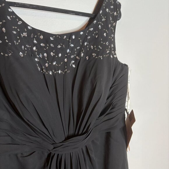 NWT Light in the Box black embellished formal gown - Picture 2 of 5